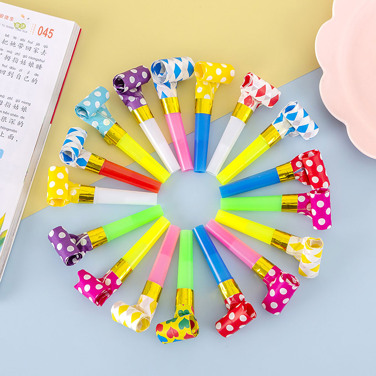 Party Games Engagement - 30PCS Kleurrijke Fluitjes Speelgoed Grappig Speelgoed